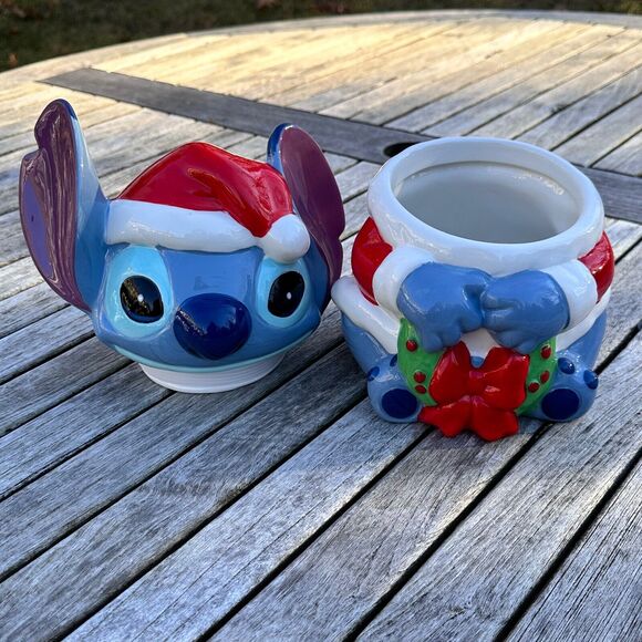 DISNEY Lilo & Stitch Christmas Wreath Cookie Jar or Candy Container Holiday NEW - Picture 12 of 12